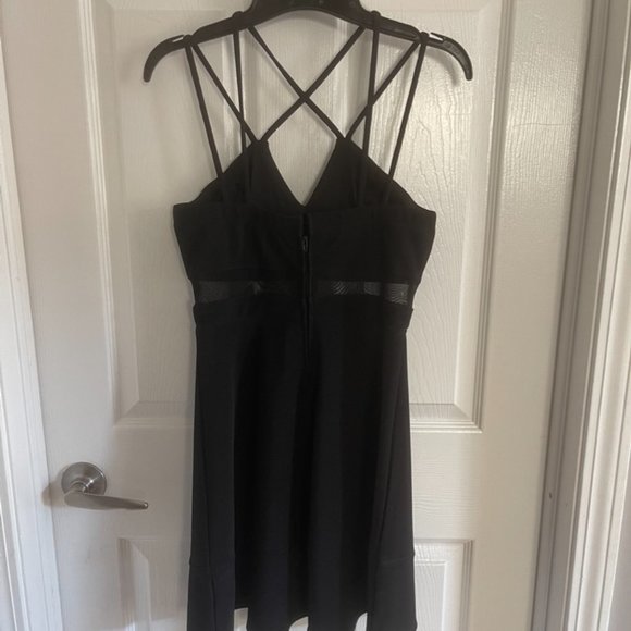 Emerald Sundae Black Dress Juniors Size S - Picture 3 of 8